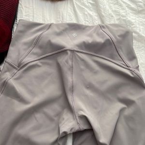 LULULEMON LEGGINGS!!